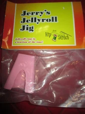 NIP Jerry's PINK JELLY ROLL JIG to Make JELLYFOLL Rug Braiding RUGS QUICKLY