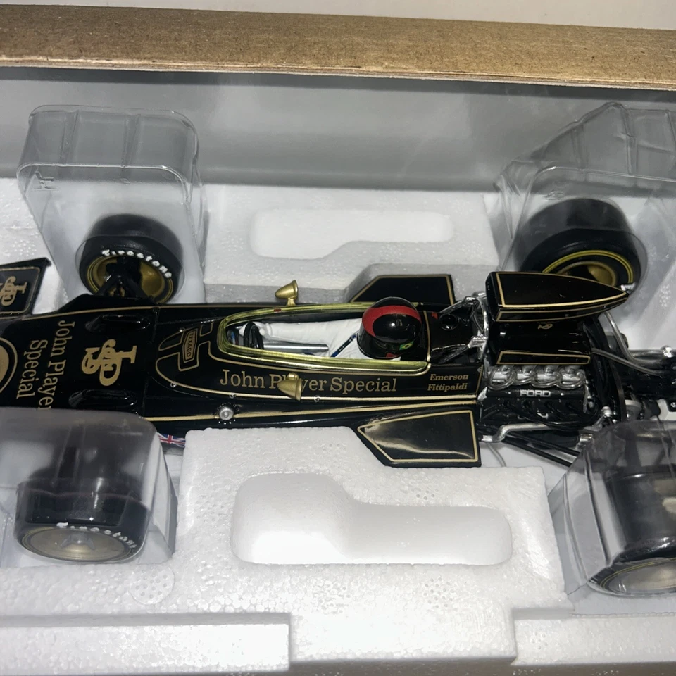 1/18 Lotus 72D E. Fittipaldi British GP JPS 1972 Quartzo Model Racing Car - Image 3 of 4