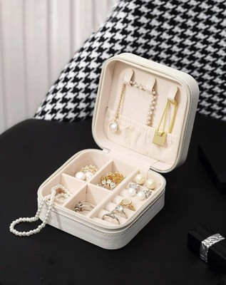 Boîte à Bijoux Ou Maquillage En Similicuir Blanc - Coffret Rangement Pour Fille Ou Femme - Neuf Avec étiquettes