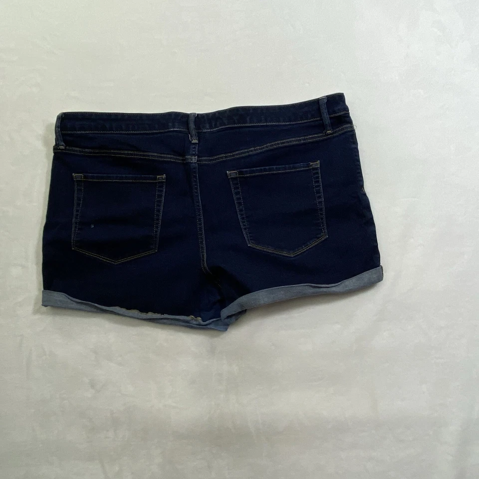 Ava & Viv Womans Midi Denim Shorts Power Stretch Plus Size 20W Blue Dark Wash — 第 4/4 张图片