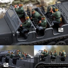 1/72 German half-track crew of 6 soldiers Finished Colored Homemade Model