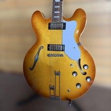 Epiphone Riviera E-Gitarre Royal Tan alle Teile