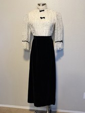 Vintage Velvet Lace Ruffle Bow Regency Victorian Dress S/M Black White STUNNING