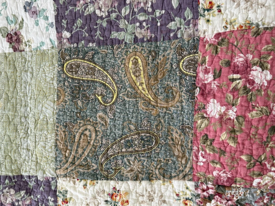 Лоскутное одеяло королевского размера с цветочным рисунком и подходящим чехлом для скамьи 100% хлопок винтаж - Изображение 4 из 4