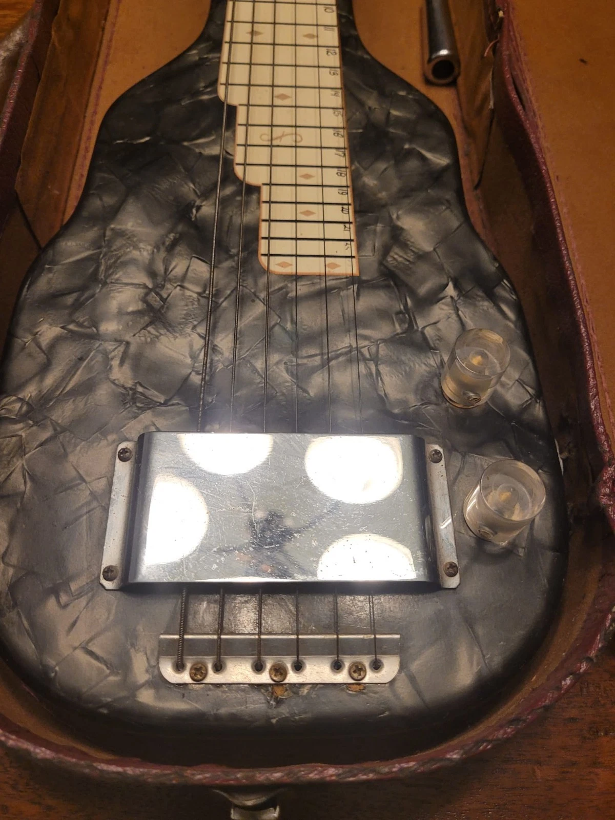 Picture 2 of 24