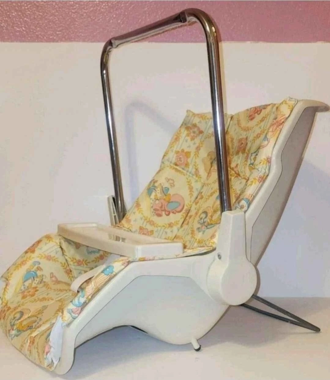 Vintage 1975 Graco Baby Seat RARE Collectible Piece - Movie Prop Only
Opens in a new window or tab