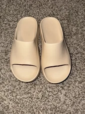 Hofeny Beige Slides Size 37-38 Men 5-6 Woman 7-8