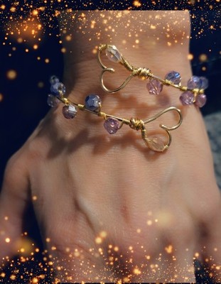 Wire-Wrapped Heart Design Bracelet Purple Glass Beads Gold Copper Hook Closure