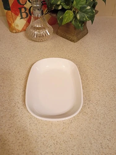 Vtg White Corning Ware Sidekick P-140-B 4.75 x 7” Baking Snack Dish