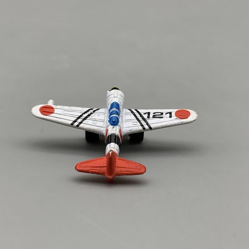Vintage Galoob Micro Machines aereo militare P-51 Mustang, A6M Zero & Hangar - Foto 4 di 24