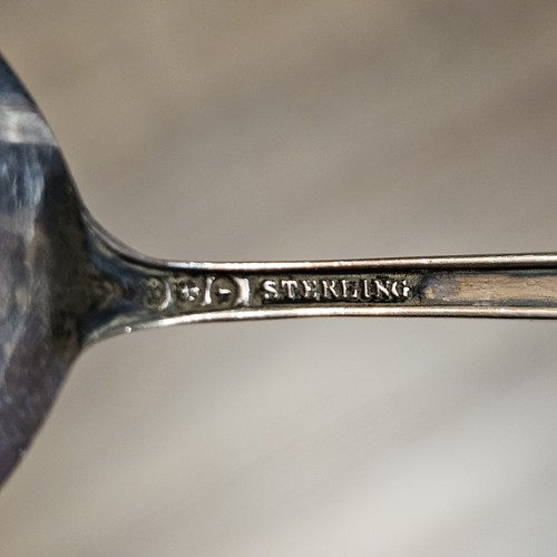 ANTIQUE STERLING SILVER CHICAGO SOUVENIR SPOON 5 5/8" - Picture 6 of 11