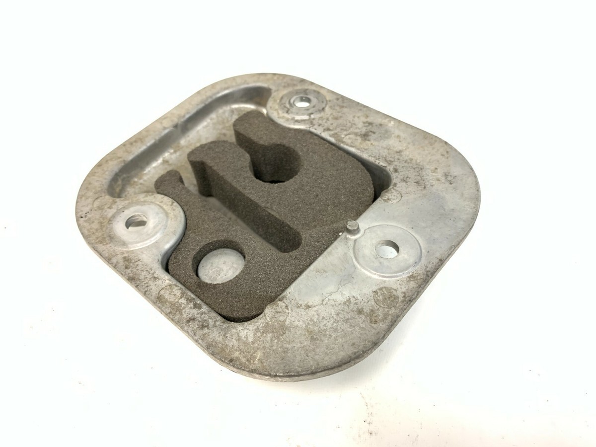 Kawasaki 2000-2005 ZX12R ZX1200 Ninja Right Air Box Frame Cap