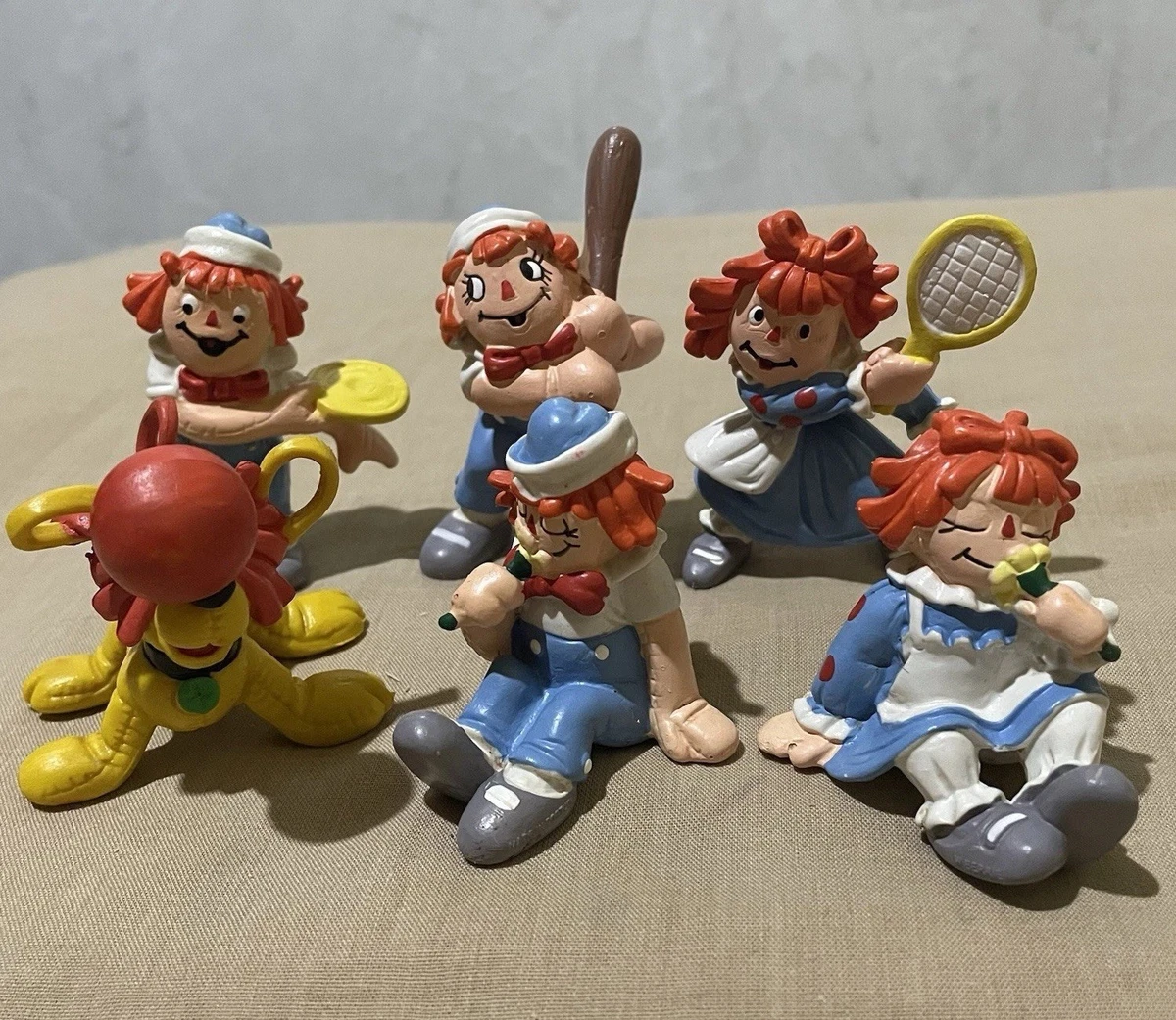 Preços baixos em Raggedy Ann & Andy Figuras de Ação | eBay