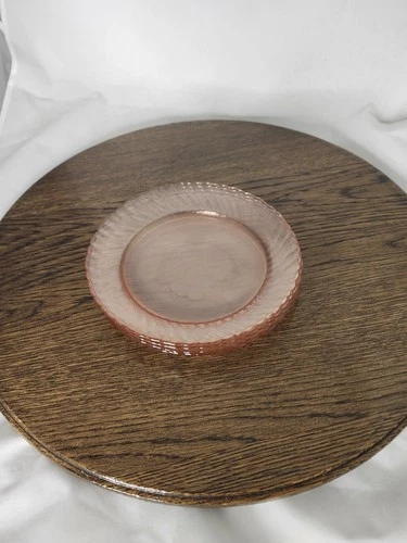 ARCOROC France Pink Depression Glass Luncheon or Salad Plates Swirl Rosaline (4)