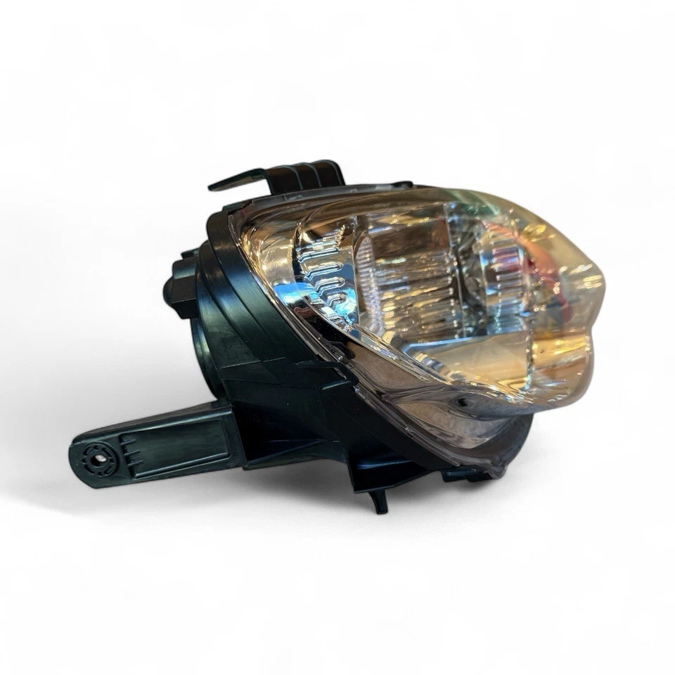 TYC Proton Persona Gen 2 Headlight Lamp 2004-onwards - Right Side (Chrome) - image 2 of 4
