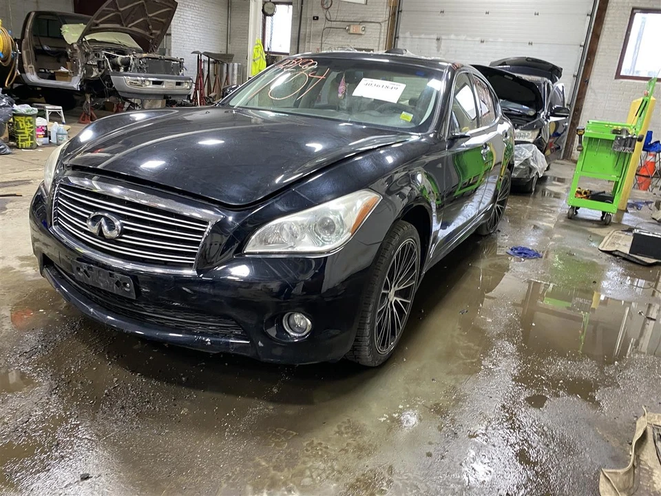 HOOD Infiniti M35H M37 M56 Q70 11 12 13 14 15 16 17 18 19 Black 1389434 Foto 2 de 4