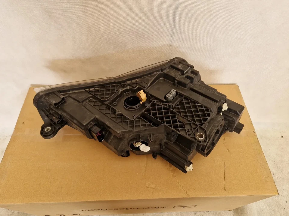 Frontscheinwerfer Skoda Superb 3V1941015A Xenon Ein Stück (Rechts oder Links) - Bild 4 von 4