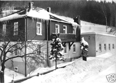 AK, Geising Osterzgeb., Jugendherberge ''Grete Walter'', Winteransicht, 1970