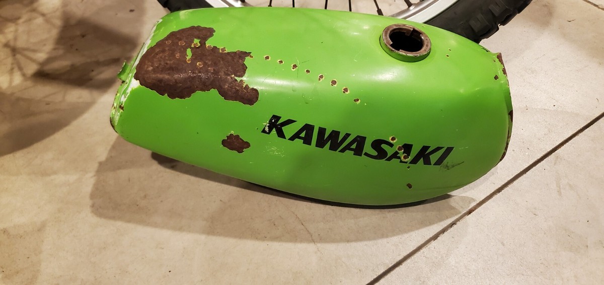 Kawasaki KD 125 175 KD175 KD 175 gas fuel petrol tank 51001-101-7F