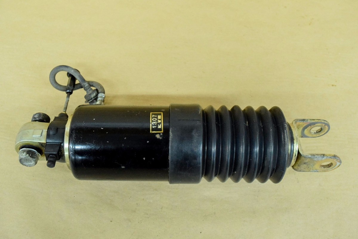 1986 KAWASAKI ZX600 ZX 600 ZX600R NINJA REAR SHOCKS SPRINGS