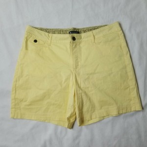 yellow shorts plus size