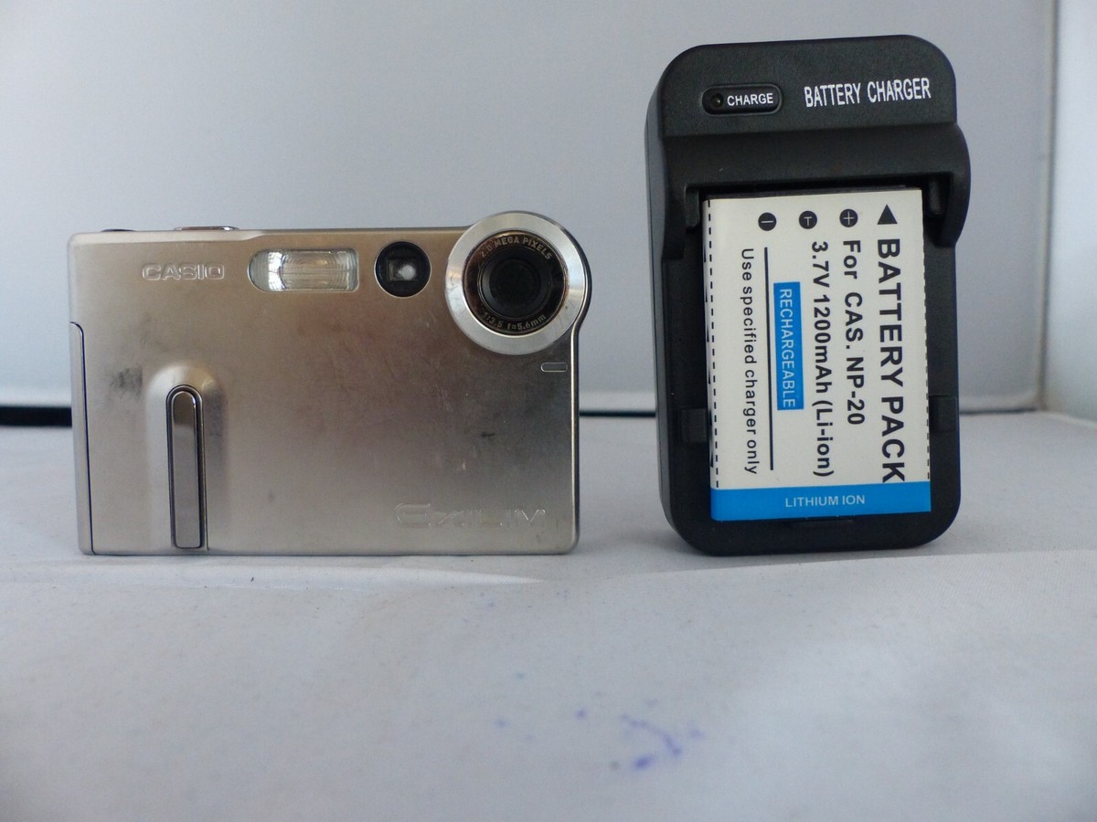 Casio EXILIM S2 2.0MP Looks great and fully functional Casio EXILIM S2 2.0MP Looks great and fully functional