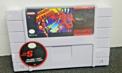 THINKGEEK SUPER METROID SNES WALL CASE /WITH T-SHIRT SMALL NINTENDO NIP B18