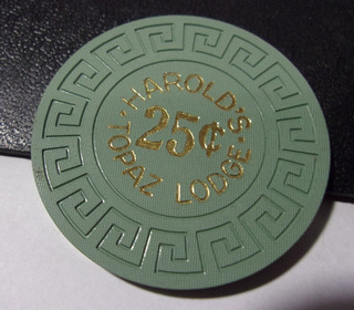 HAROLD'S TOPAZ LODGE CASINO 25¢ hotel casino gaming poker chip Topaz Lake NV