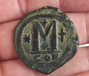 Justinian I (AD 527-565) AE Follis; Constantinople mint; Large M,SB 158 ~17g/31m