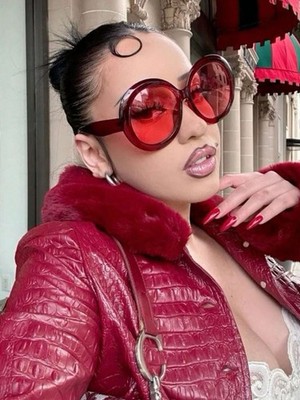 Oversized Round Red Sunglasses, Retro 60s Style Red Tinted Lens UV400 Protection