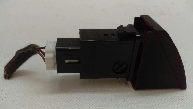 Interruptor de peligro compatible con KIA SEDONA B109-166455 2002 2003 2004 2005 Foto 3 de 4