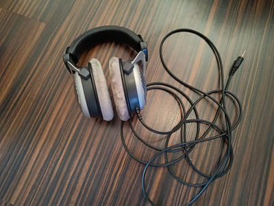 beyerdynamic Premium DT 990 Edition 250 Ohm
