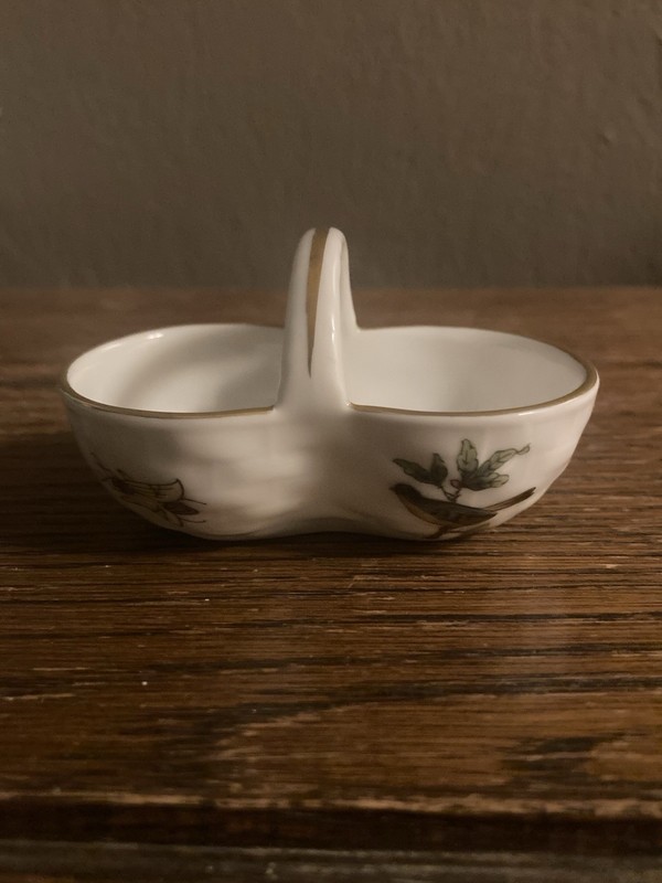 Herend Porcelain Rothschild Bird Pattern Basket Shaped Individual Twin Salt Dip