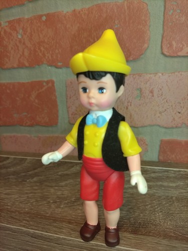 2004 McDonald’s Happy Meal Toy Madame Alexander Disney Pinocchio Boy Doll 5" - Picture 3 of 5