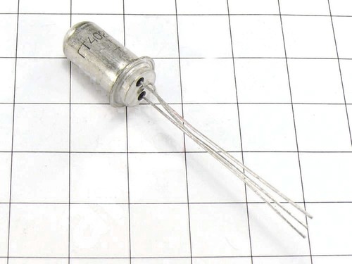 10pcs Germanium Transistor PNP GT402D ~ AC152 / GC500 Fuzz Face Guitar USSR - Picture 1 of 4