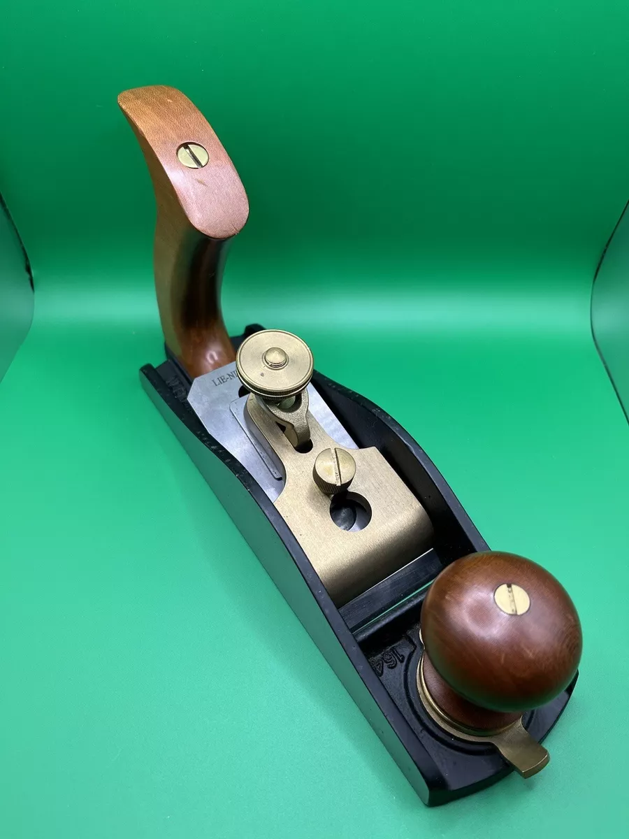 Lie nielsen low angle plane outlet