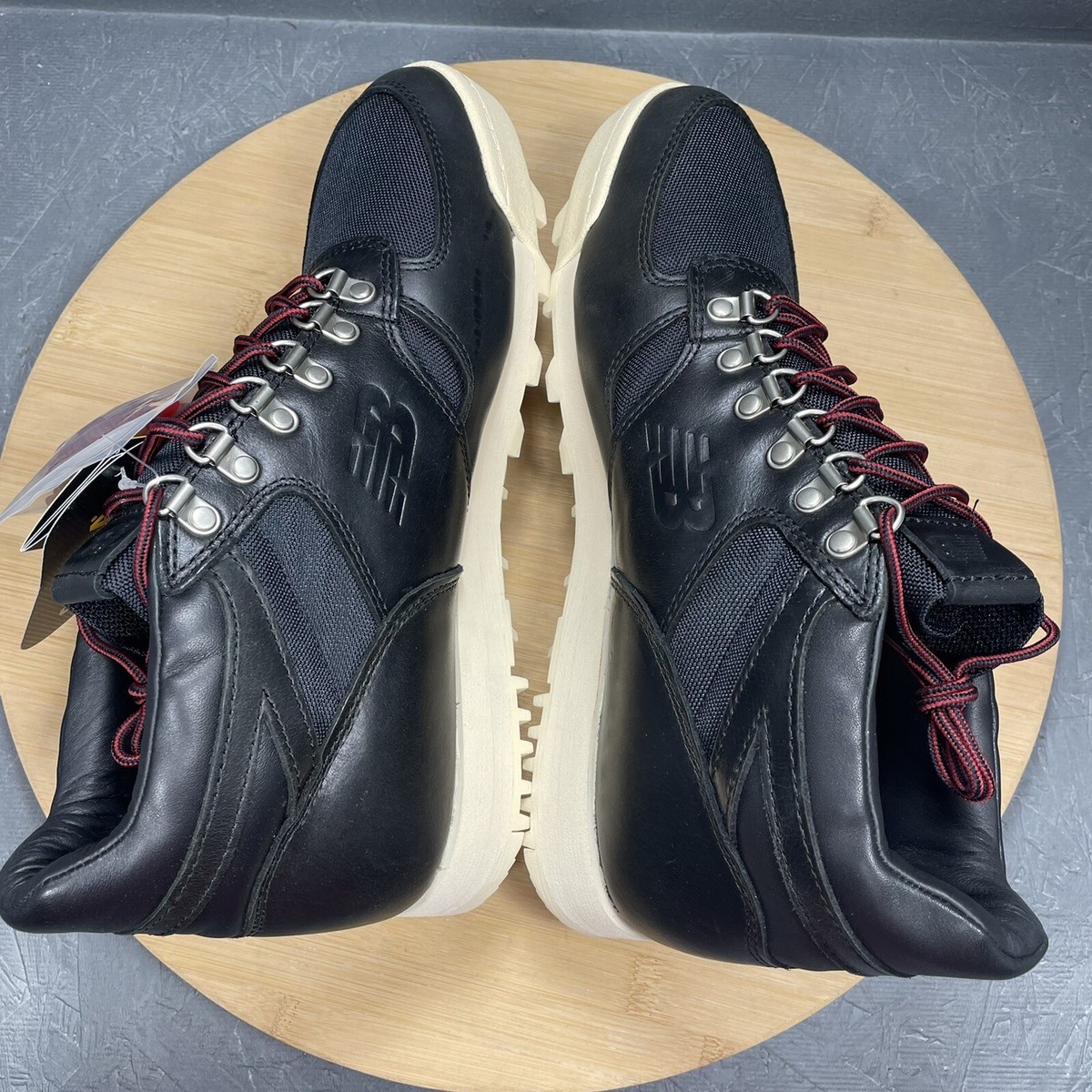 New Balance Rainier Hiking Leather Boots  Vibram Mens 10.5 Outdoor New Balance Rainier | Brown/Black | Canoe Club main image 4