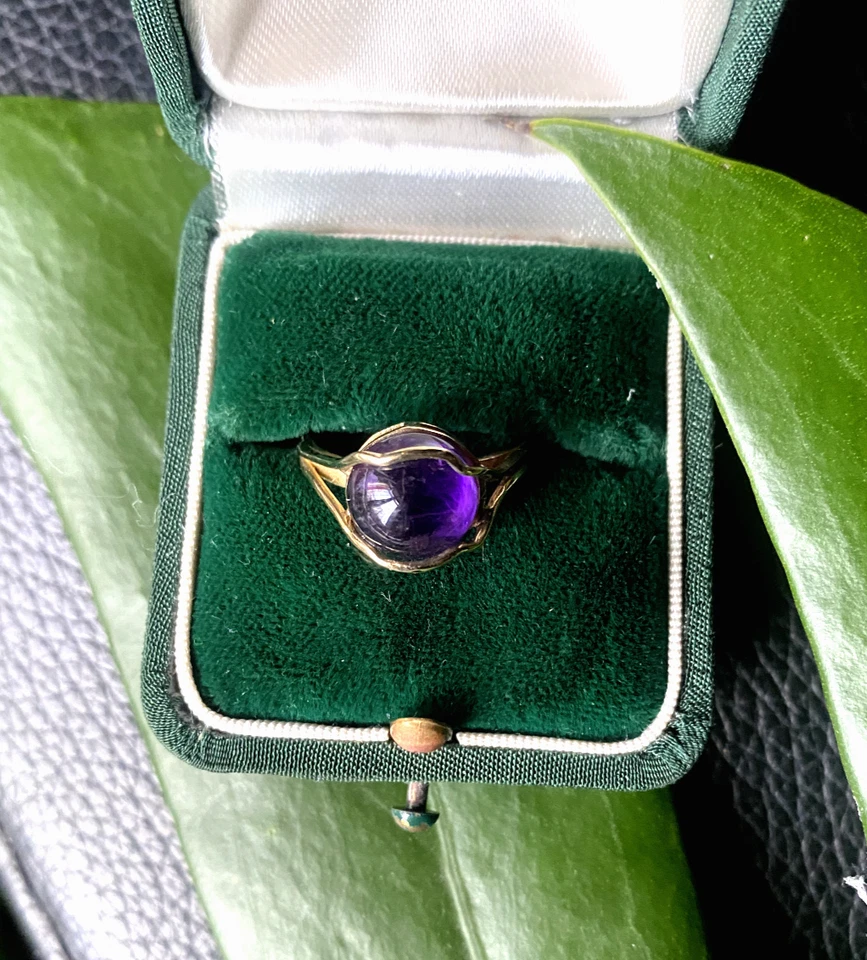 Ring Goldring mit 333er Gold / 8kt mit Amethyst sehr elegante Form Vintage - Bild 2 von 4