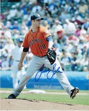 JORDAN LYLES   HOUSTON ASTROS   ACTION SIGNED 8x10