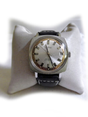 Seltene Armbanduhr von Tourist Automatic