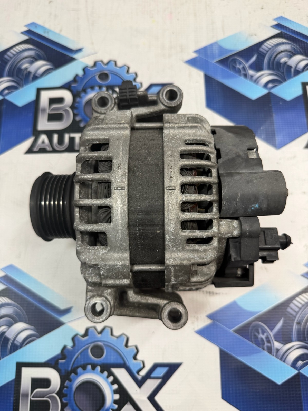 2009-2012 Audi A4 2.0L Alternator 140 Amp OEM 06H903017J