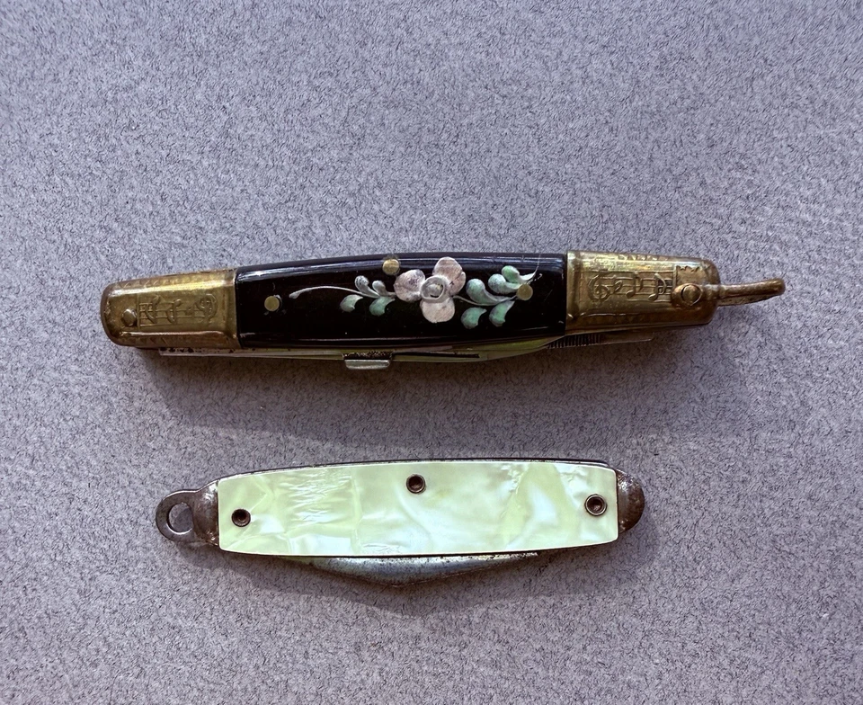 ANTIQUE Pocket Knife Ladies Pen Knives Hand Painted Music Design Scissors Floral - Image 3 of 4