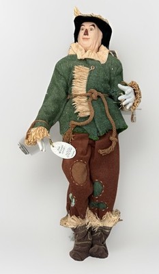 Wizard of Oz Scarecrow Porcelain Doll 2000 Timeless Treasures by Mattel #29190{S