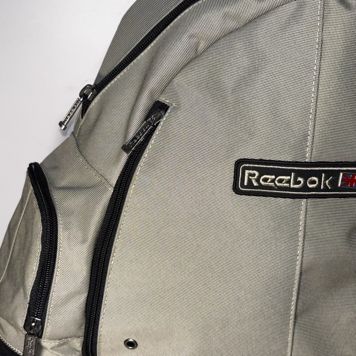 Vintage Sling Bag Reebok Crossbody Gorpcore Hype Y2K CLEAN | eBay