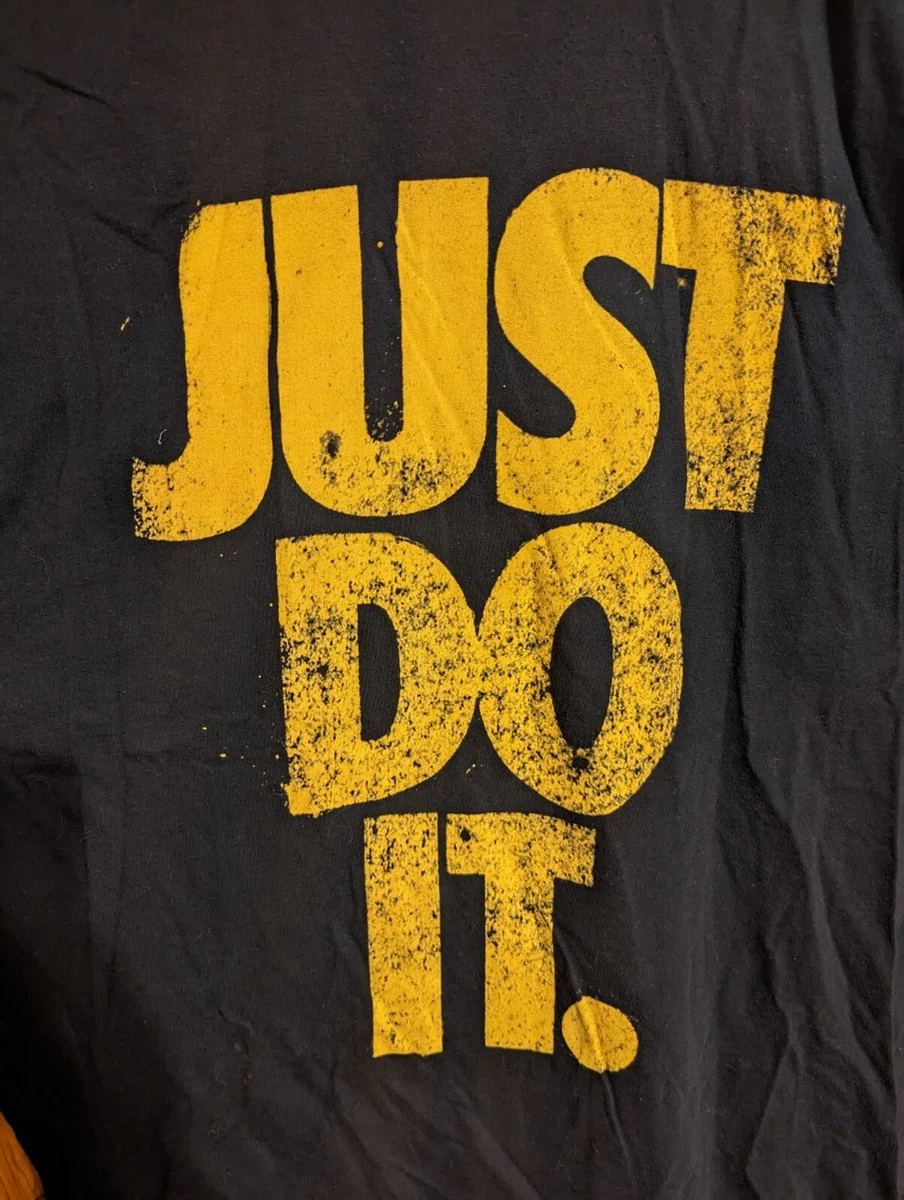 Nike just do it neck best sale t shirt