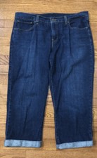 Levi s Jeans Woman s Crop Pants Dark Wash Stretch Blue Denim EU31