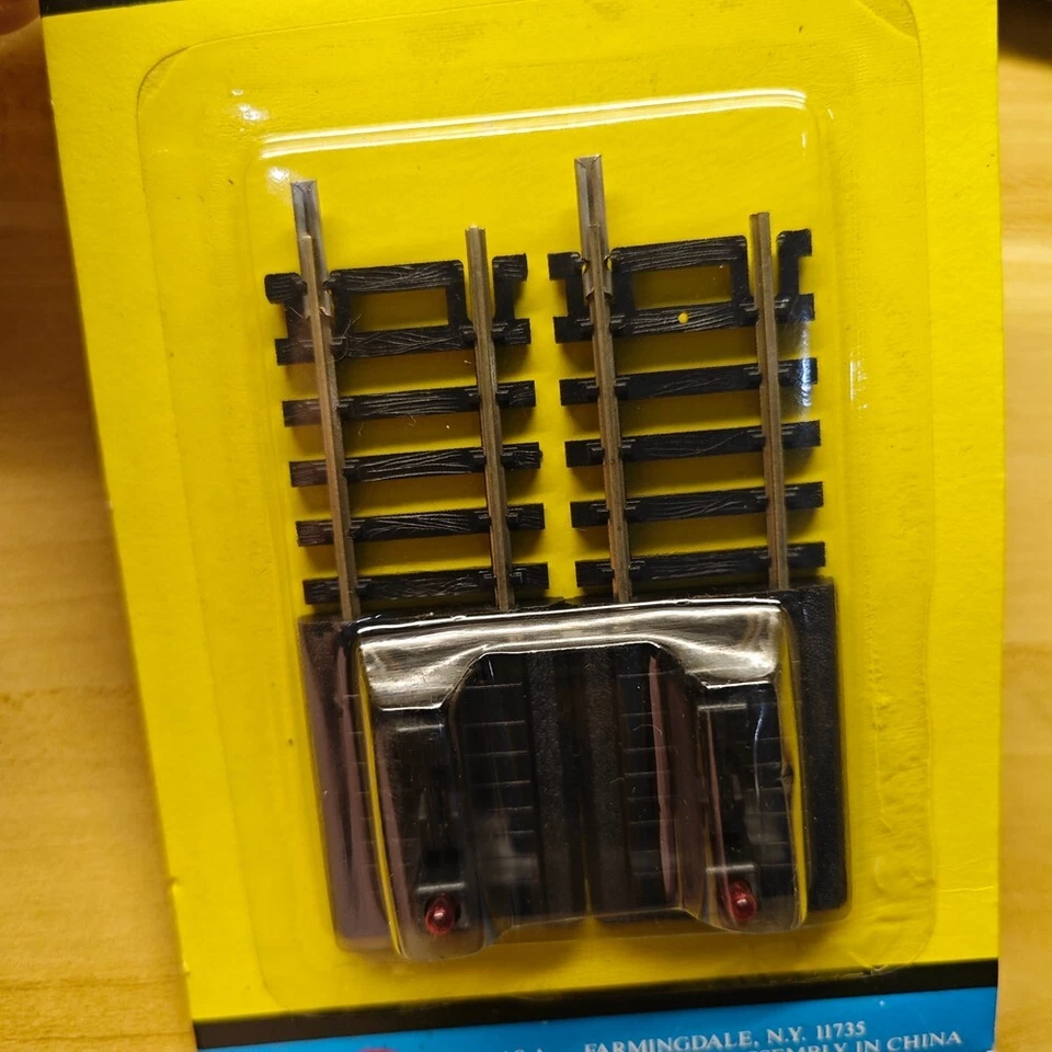 model power HO scale nickel silver lited bumper(2PCS) - Image 3 of 4