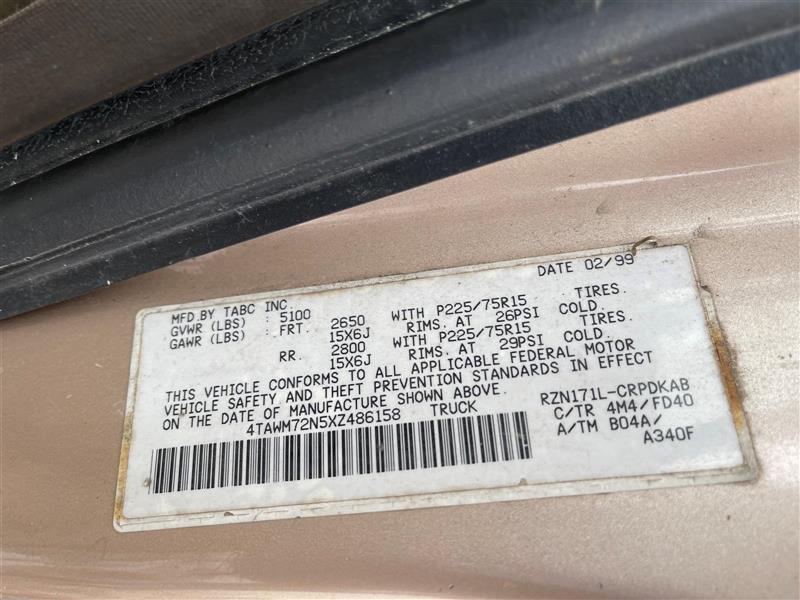 Used Windshield Wiper Motor fits 1999 Toyota from 6/97 standard