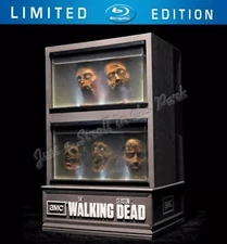 The Walking Dead Limited Edition Collectible Zombie Head Fish Tank+Bonus Blu-Ray