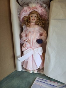 royal heirloom collection dolls